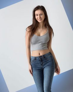 Alisa Amore In Jeans